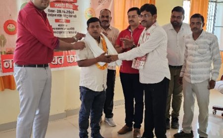 शिक्षक व समाजसेवी दिनेश सिंह बने नगर पंचायत के ब्रांड एंबेसडर