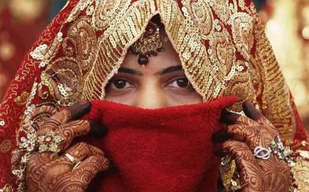 10 मर्दों के साथ 7 फेरे , फिर लगाया रेप का आरोप  हनीट्रैप को भी छोड़ा पीछे