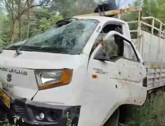 पिकअप में ट्रक की टक्कर, 8 की मौत, गोगामेड़ी जाने के लिए निकले थे श्रद्धालु